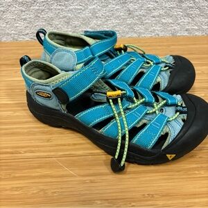 KEEN Newport H2 Waterproof Shoes Sandals Turquoise Youth Size 4